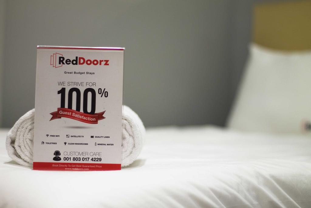 Reddoorz Apartment @ Pegangsaan Kelapa Gading Jakarta Exteriér fotografie