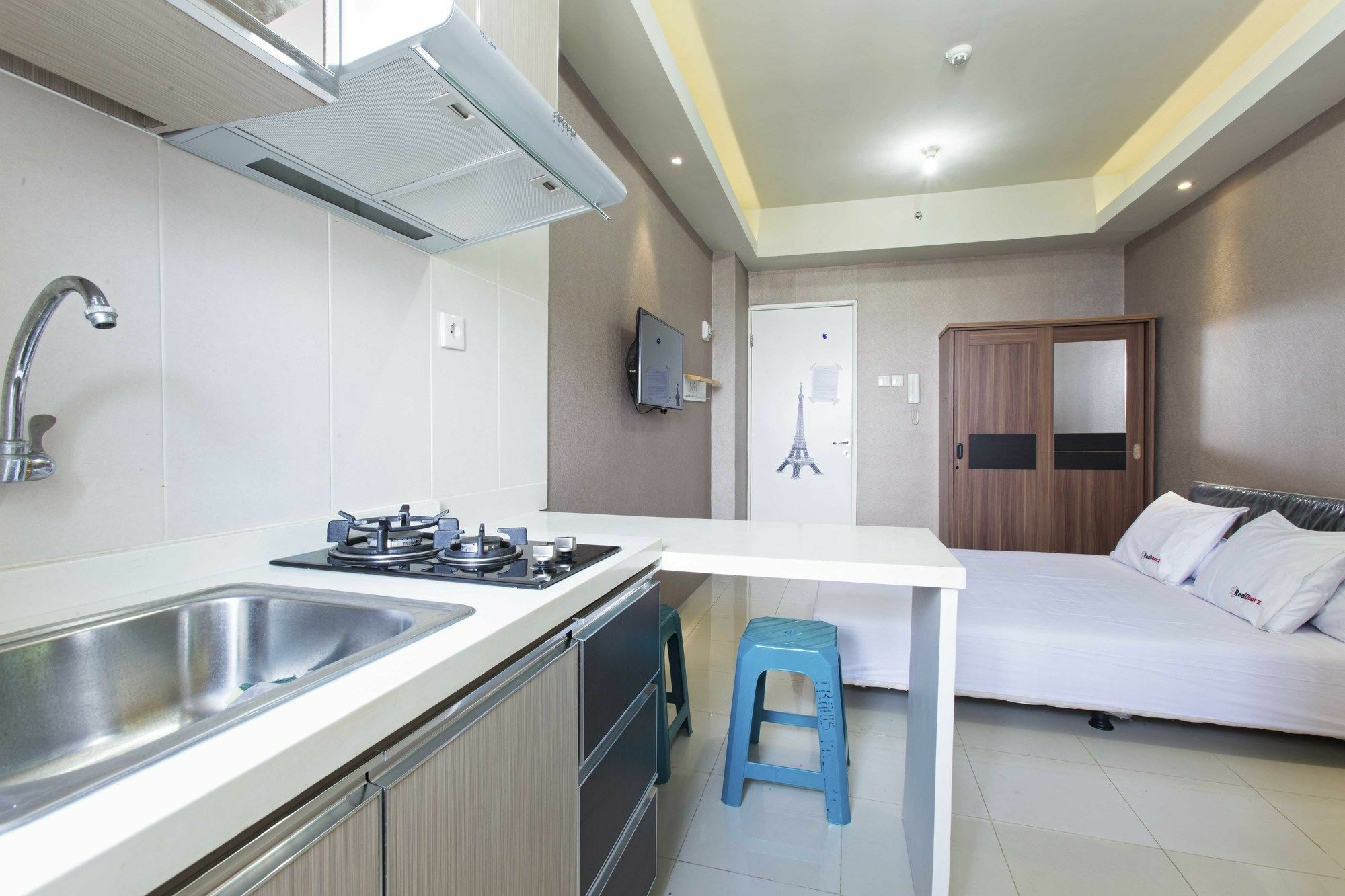 Reddoorz Apartment @ Pegangsaan Kelapa Gading Jakarta Exteriér fotografie
